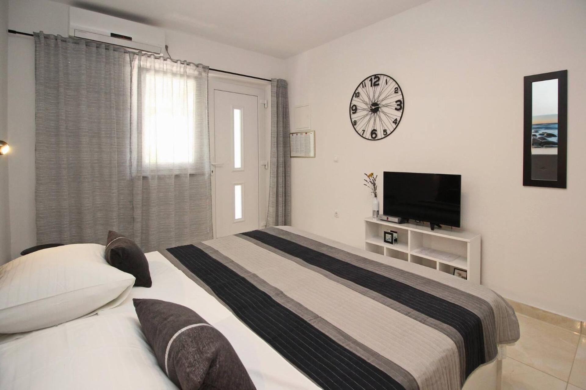 Apartments Karamarko Baška Exterior foto