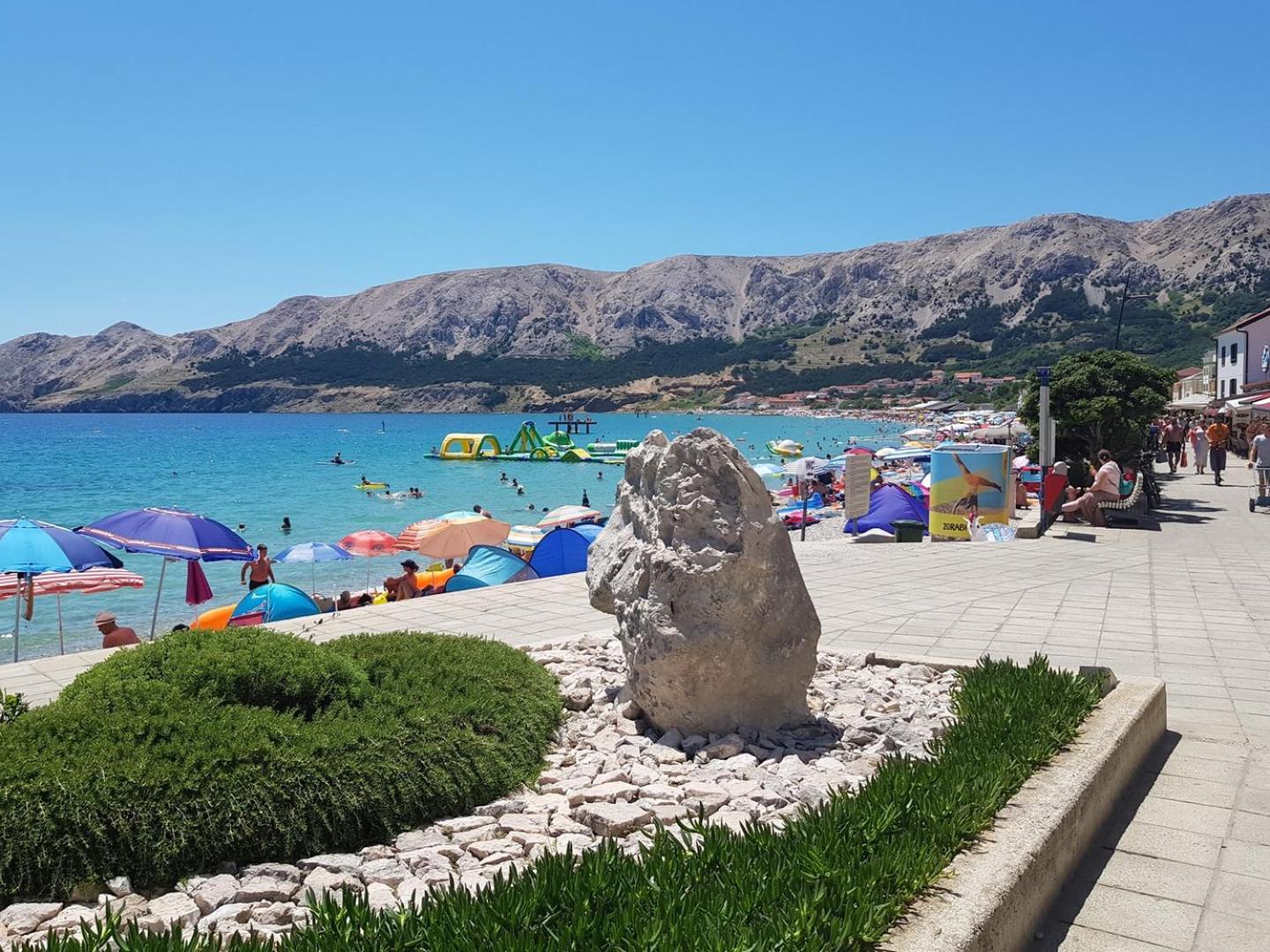 Apartments Karamarko Baška Exterior foto